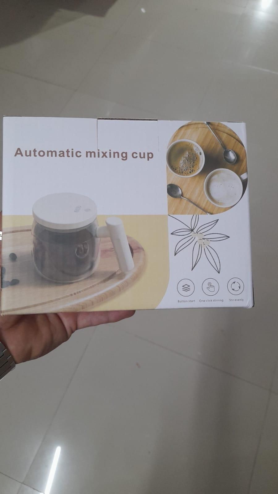 ☕ Self Stirring Electric Coffee Mug – Smart Mixing Cup ✨